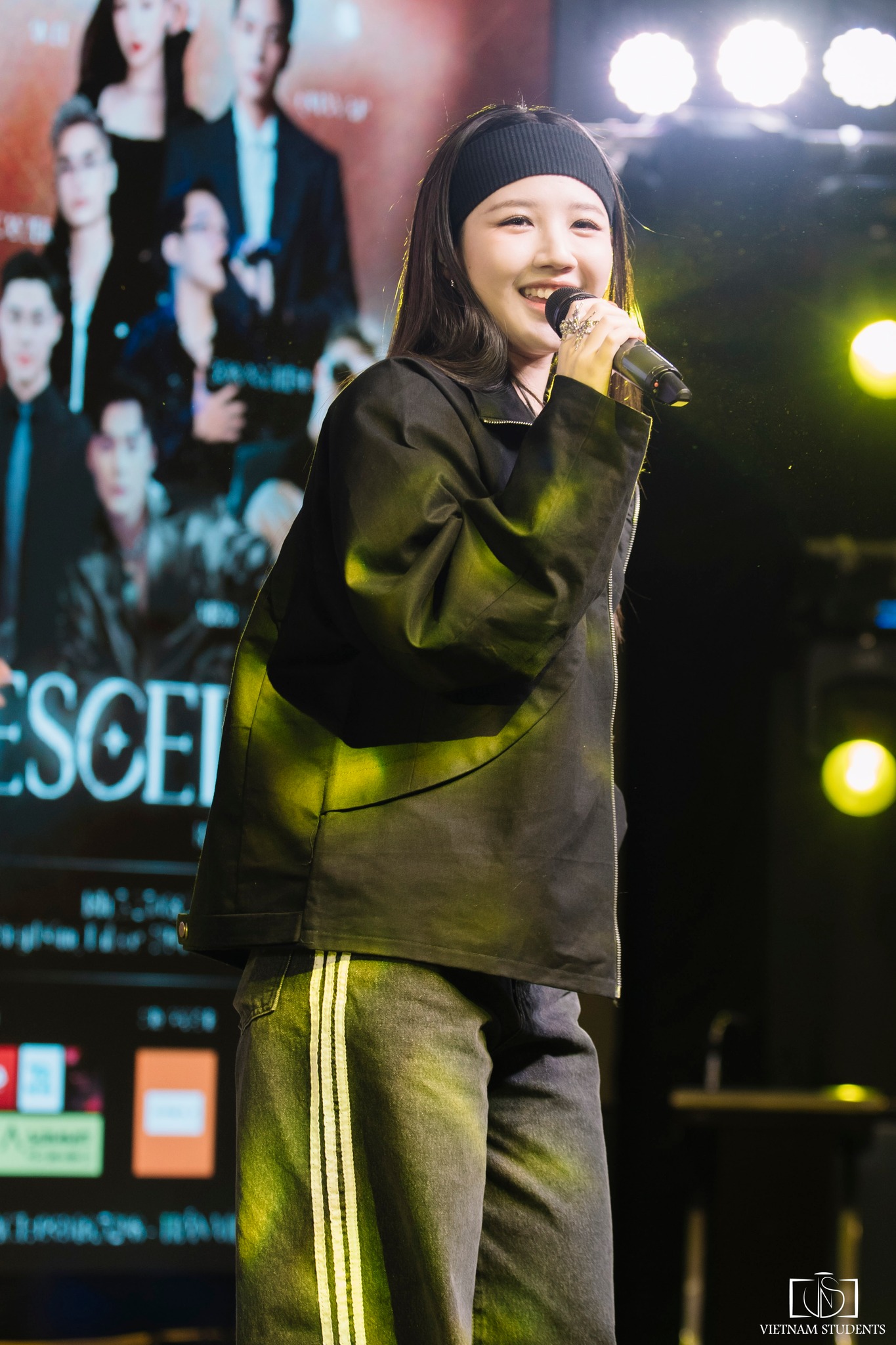 Nghệ Sĩ Khách Mời